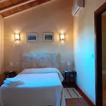 Entreaguas Apartment *